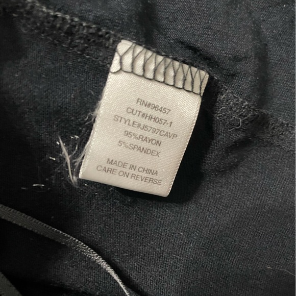 Love On A Hanger Black Embroidered Sleeveless Top Women’s Large Fairy Goth - Picture 7 of 10